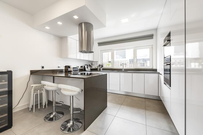 Image No.28-3 Bed Villa / Detached for sale