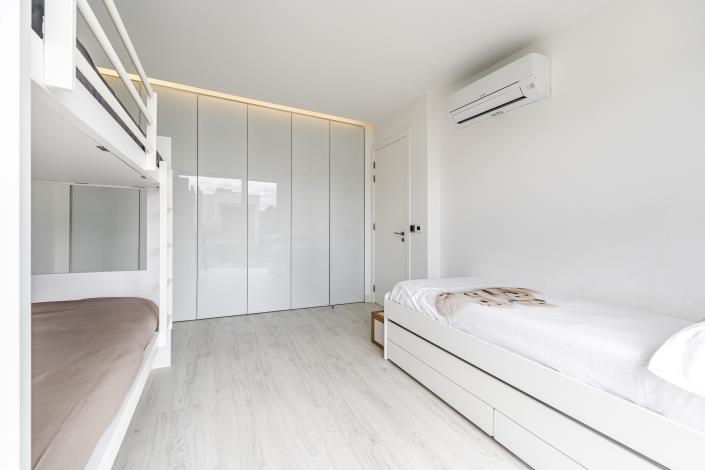 Image No.36-3 Bed Villa / Detached for sale