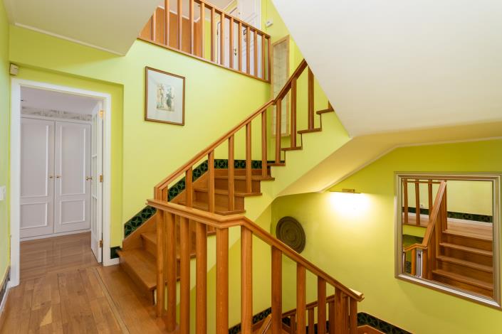 Image No.30-5 Bed Duplex for sale