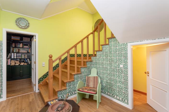 Image No.32-5 Bed Duplex for sale