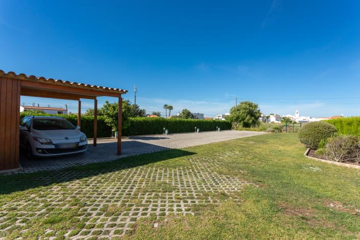 Image No.9-12 Bed Villa for sale