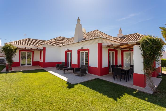 Image No.13-12 Bed Villa for sale