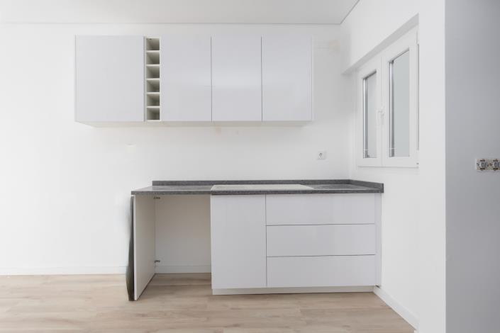 Image No.17-4 Bed Townhouse for sale