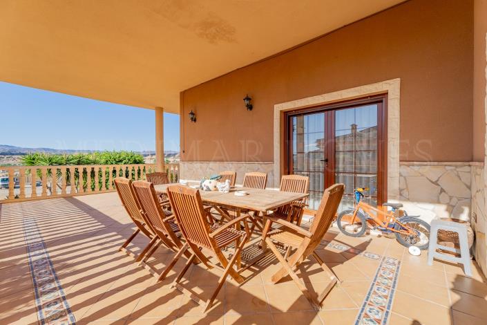 Image No.46-5 Bed Villa / Detached for sale