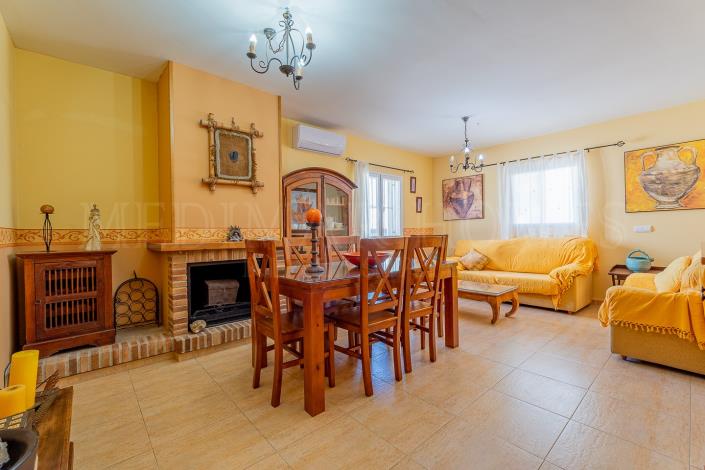 Image No.8-3 Bed Apartment for sale