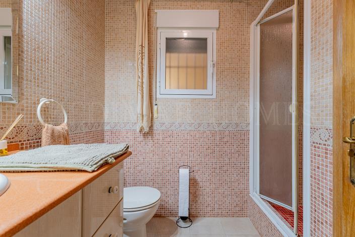 Image No.29-3 Bed Apartment for sale