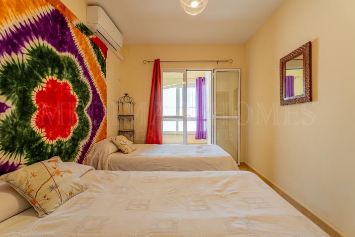 Image No.32-3 Bed Apartment for sale