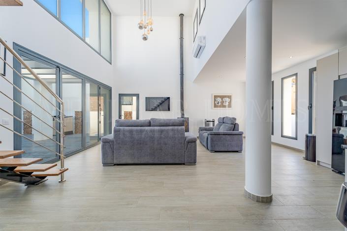 Image No.7-3 Bed Villa / Detached for sale