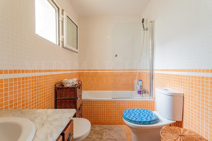 Image No.21-2 Bed Apartment for sale