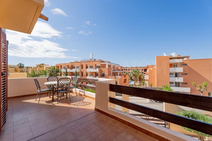 Image No.38-3 Bed Duplex for sale