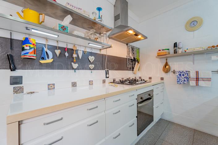 Image No.13-3 Bed Apartment for sale