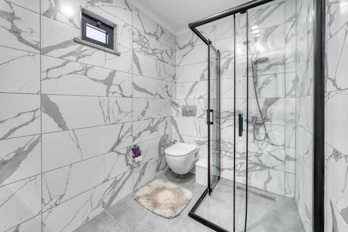 Image No.22-2 Bed Duplex for sale