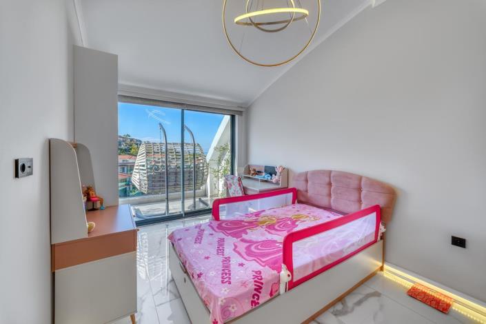 Image No.13-2 Bed Duplex for sale