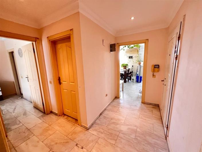 Image No.12-2 Bed Apartment for sale