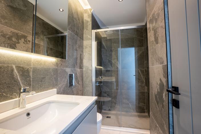 Image No.9-2 Bed Apartment for sale