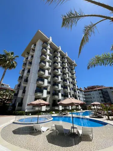 Image No.2-Appartement de 2 chambres à vendre à Cumhuriyet