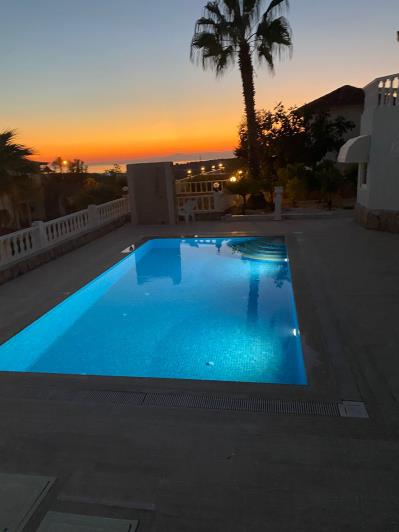 Image No.15-3 Bed Villa for sale