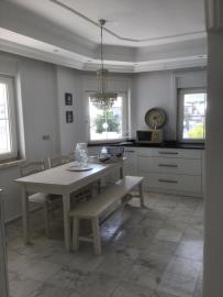 WhatsApp-Image-2023-04-06-at-11-00-44--1-