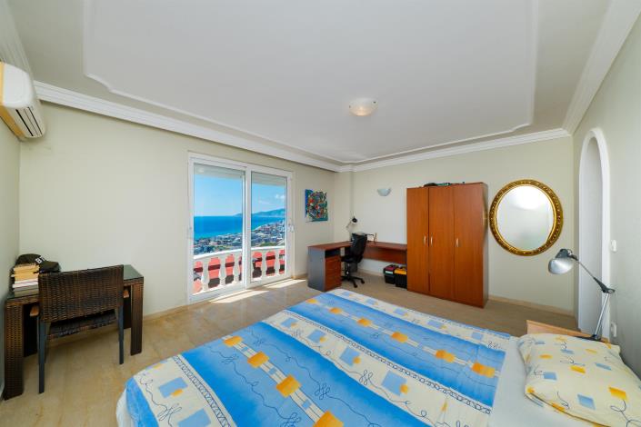 Image No.14-4 Bed Villa for sale