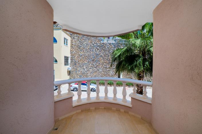 Image No.25-4 Bed Villa for sale