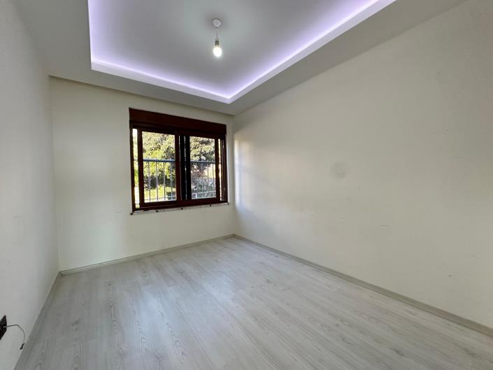 Image No.9-3 Bed Apartment for sale