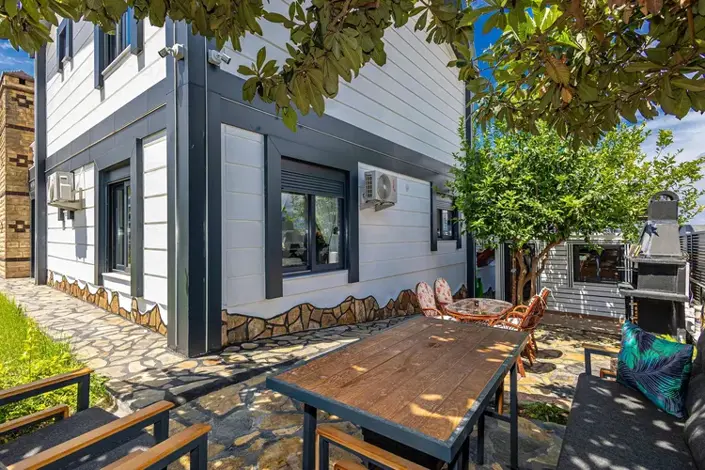 Image No.15-3 Bed Villa for sale