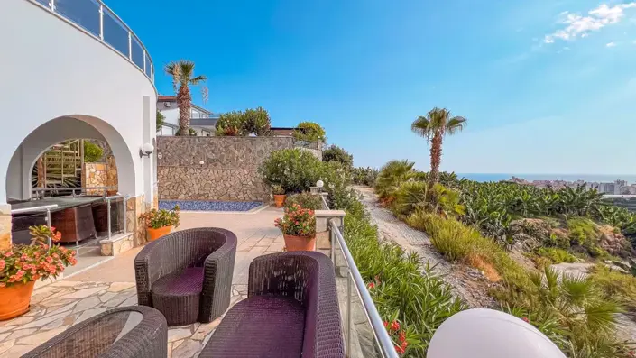 Image No.2-3 Bed Villa for sale