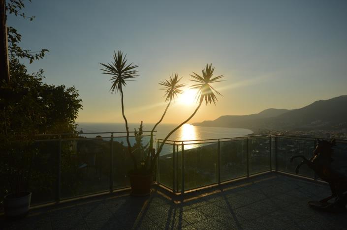 Image No.5-6 Bed Villa for sale