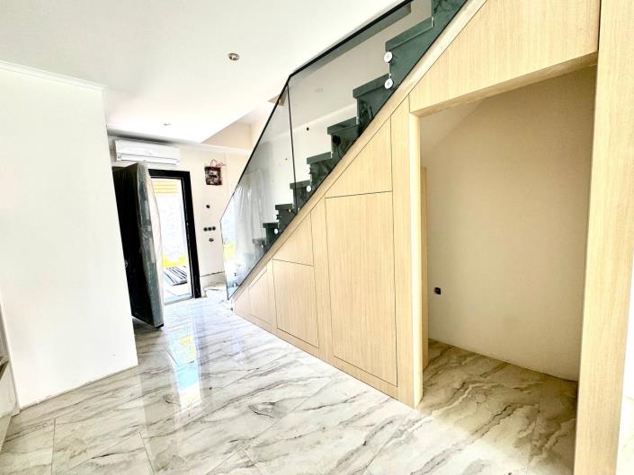 Image No.22-2 Bed Apartment for sale