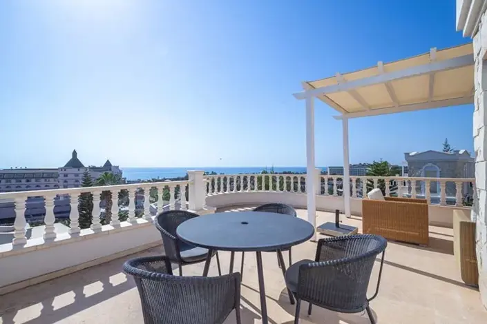 Image No.17-4 Bed Villa for sale