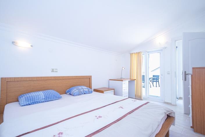 Image No.7-3 Bed Semi-Detached for sale