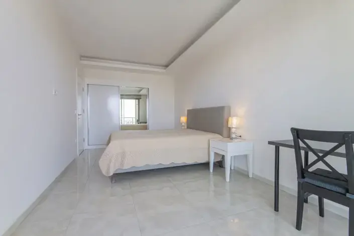 Image No.9-1 Bed Apartment for sale