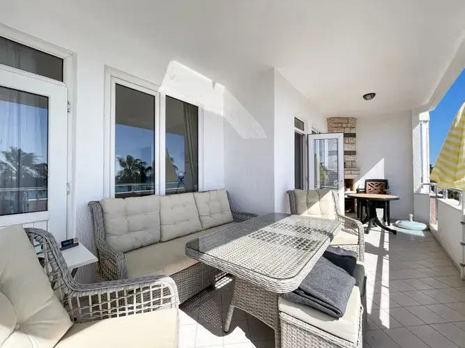 Image No.14-3 Bed Apartment for sale