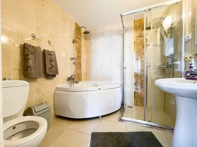 Image No.19-3 Bed Apartment for sale