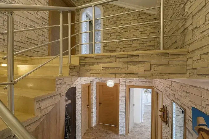 Image No.8-4 Bed Apartment for sale