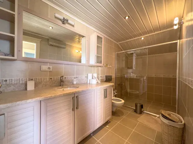 Image No.16-4 Bed Apartment for sale