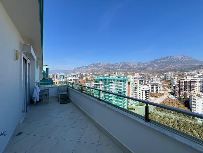 Image No.19-3 Bed Apartment for sale