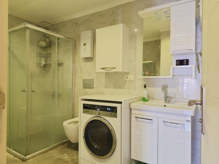 Image No.21-3 Bed Apartment for sale