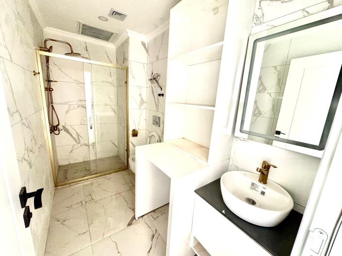 Image No.12-2 Bed Apartment for sale