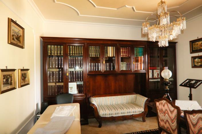 Image No.29-4 Bed Villa for sale