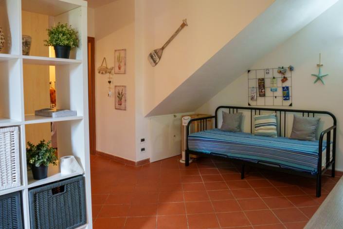 Image No.20-1 Bed Apartment for sale