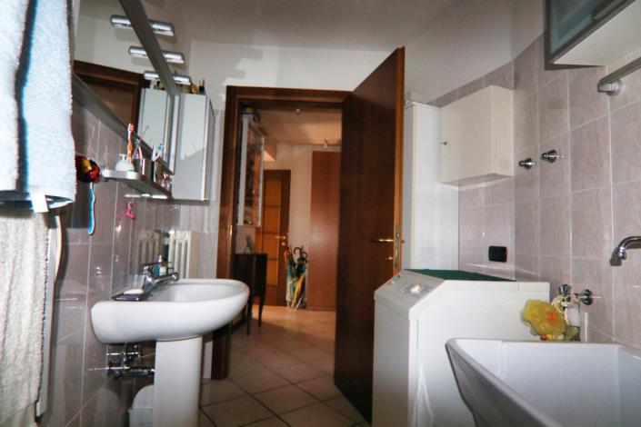 Image No.32-Maison de campagne de 5 chambres à vendre à Tregnago