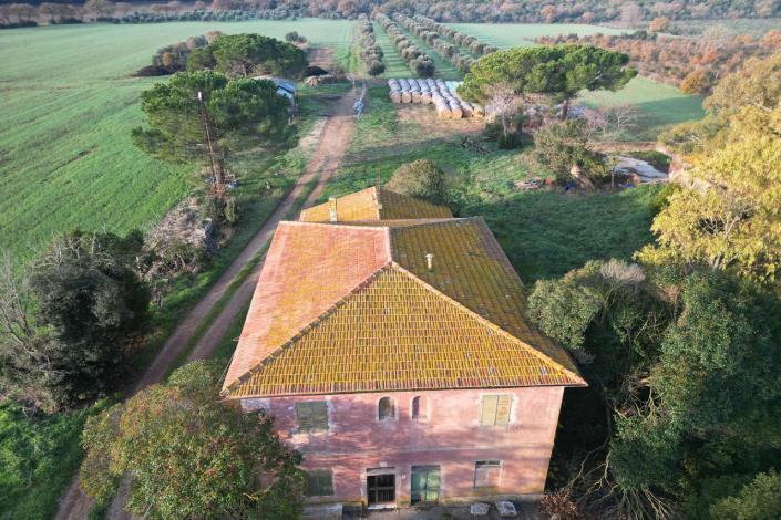 Image No.3-Maison de campagne de 3 chambres à vendre à Magliano in Toscana