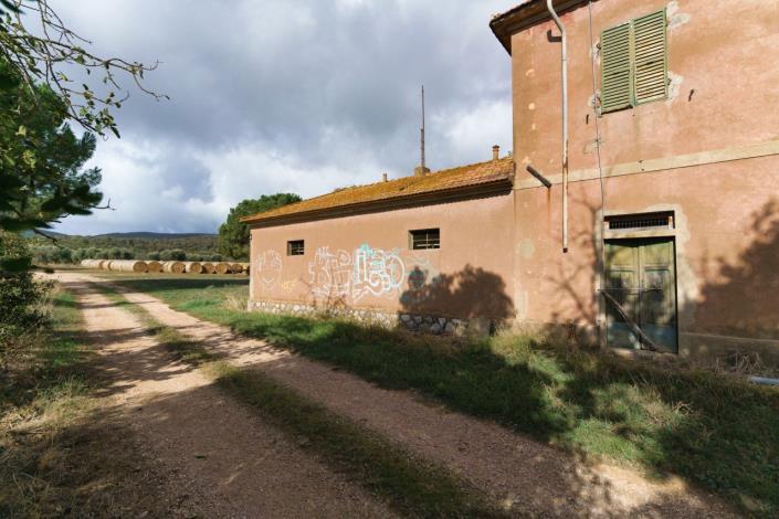 Image No.18-Maison de campagne de 3 chambres à vendre à Magliano in Toscana