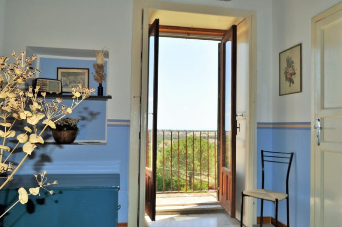 Image No.51-Maison de campagne de 7 chambres à vendre à Modica