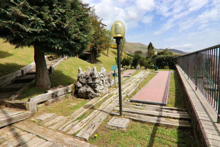 Image No.42-9 Bed Property for sale