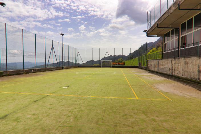 Image No.53-9 Bed Property for sale