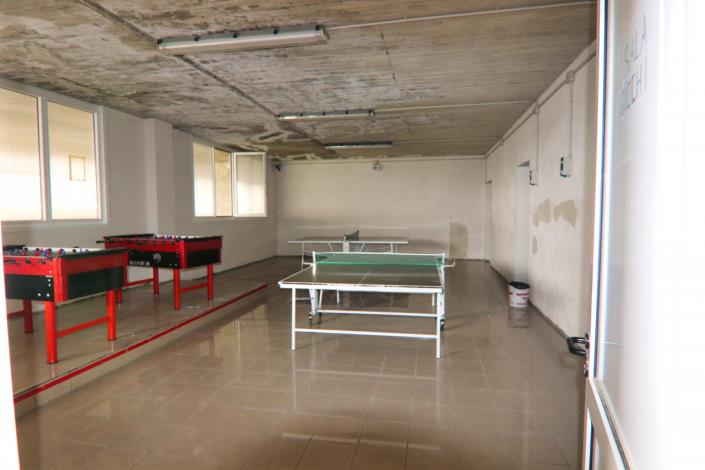 Image No.60-9 Bed Property for sale