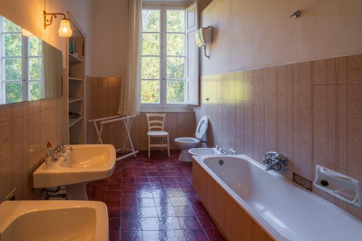 Image No.50-Villa de 12 chambres à vendre à Sassetta