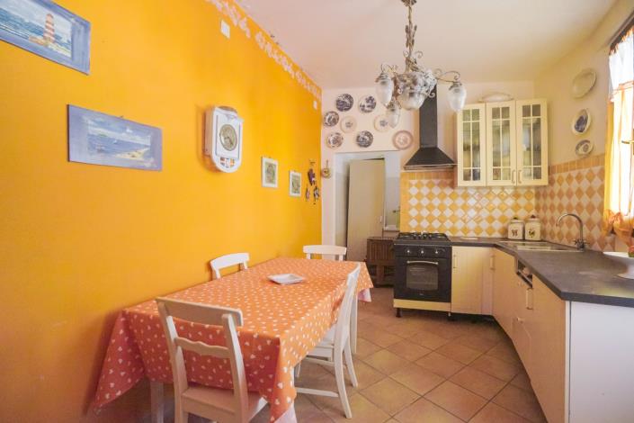 Image No.47-3 Bed Apartment for sale